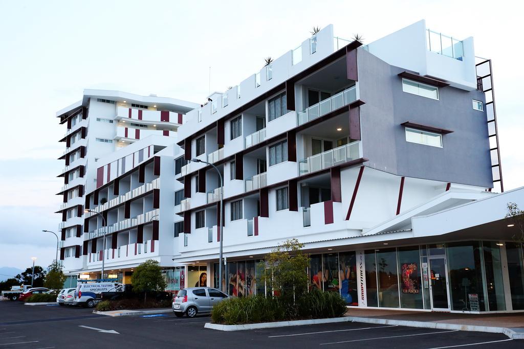 德瑞酒店-霍尔本中环 汤斯维尔 外观 照片